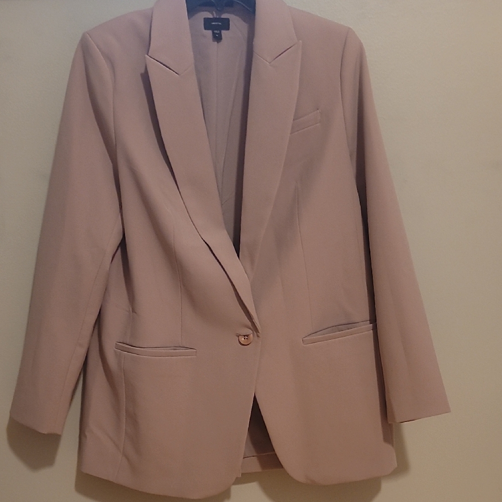 Express Blazer in Blush Pink